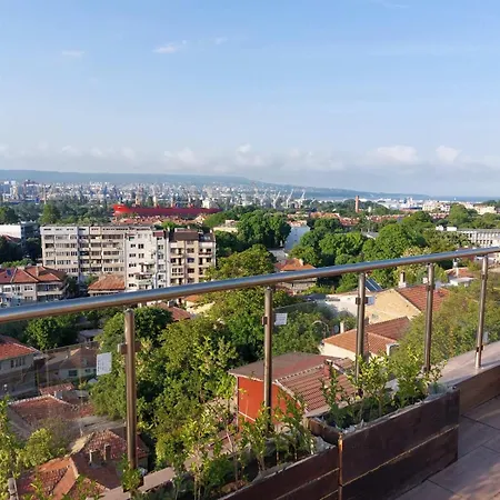 с панорамна гледка Apartament Varna